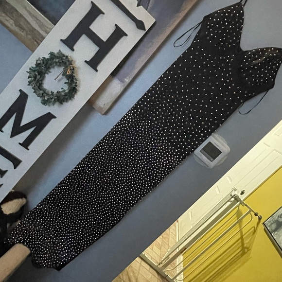 Size medium - Picture 3 of 3